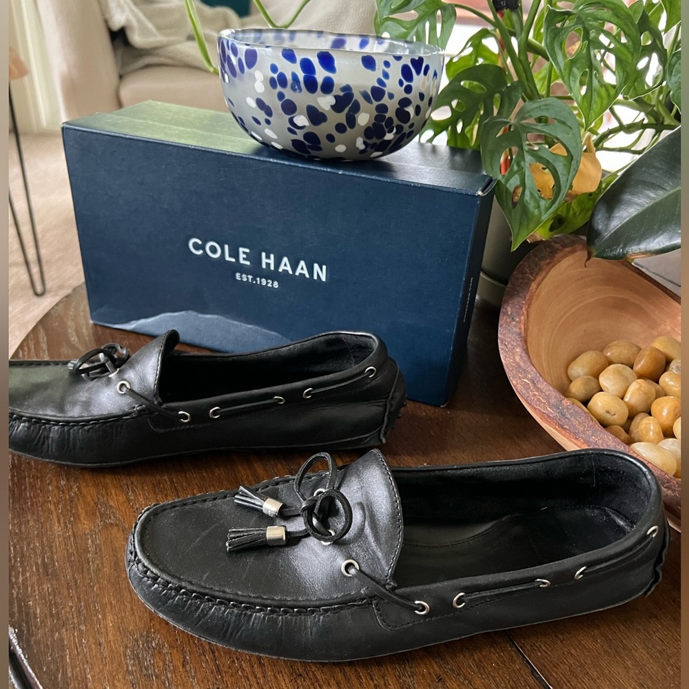 Cole Haan Women’s Black Moccasin 😍😍